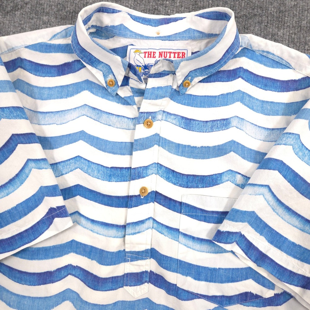 Chubbies The Nutter Popover Shirt Mens M Blue Wavy Striped Nautical Short Sleeve